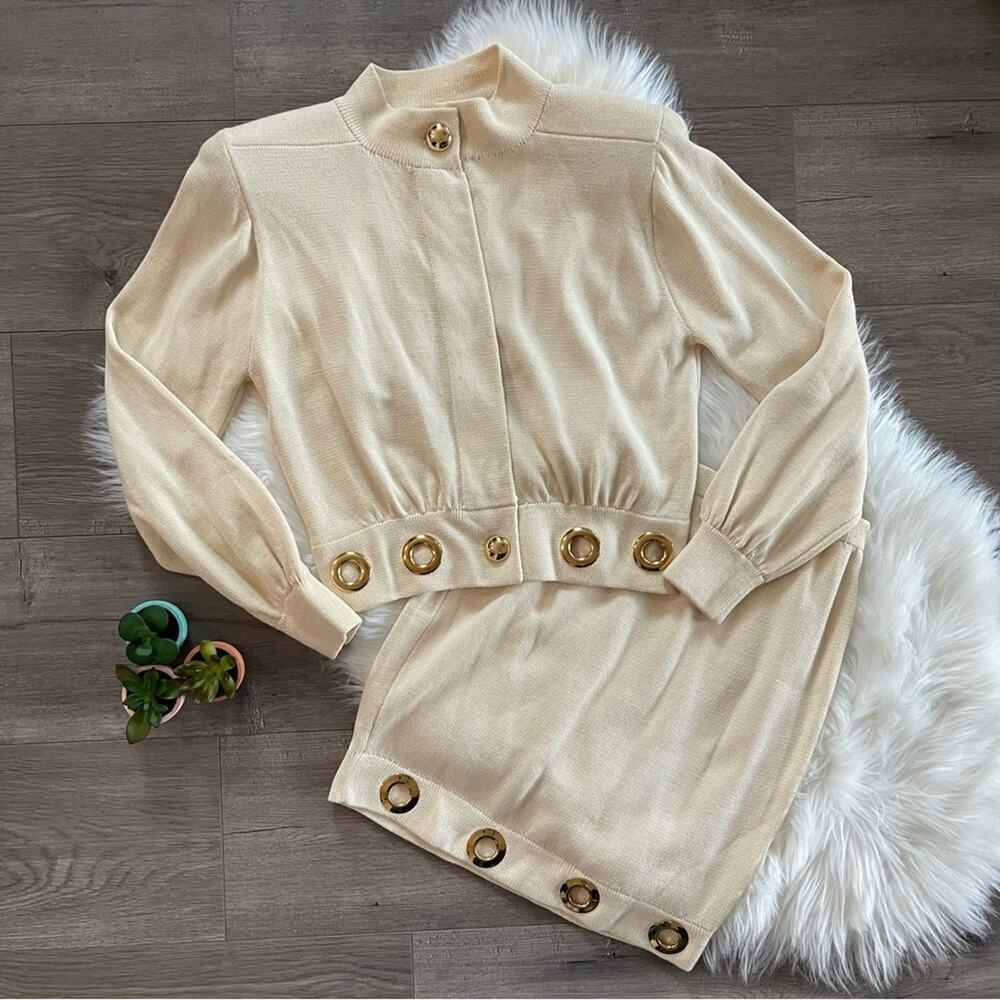 St. John Ivory 2-Piece Santana Knit Gold Ring Cardigan Skirt‎ Set XS 2